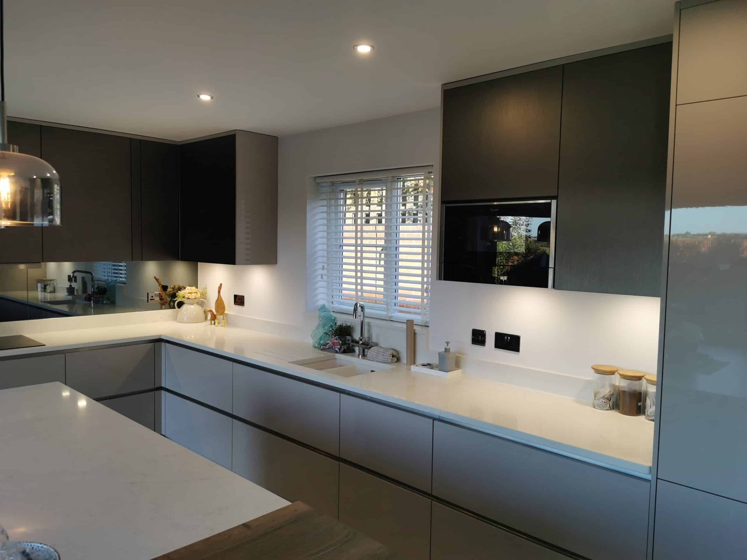 Kitchen Craft Design - Cashmere Glass Handleless Kitchen Heath