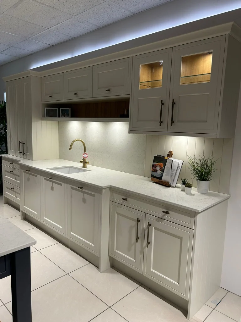 Kitchen Craft Design – English Kitchen Designs on show in Chesterfield