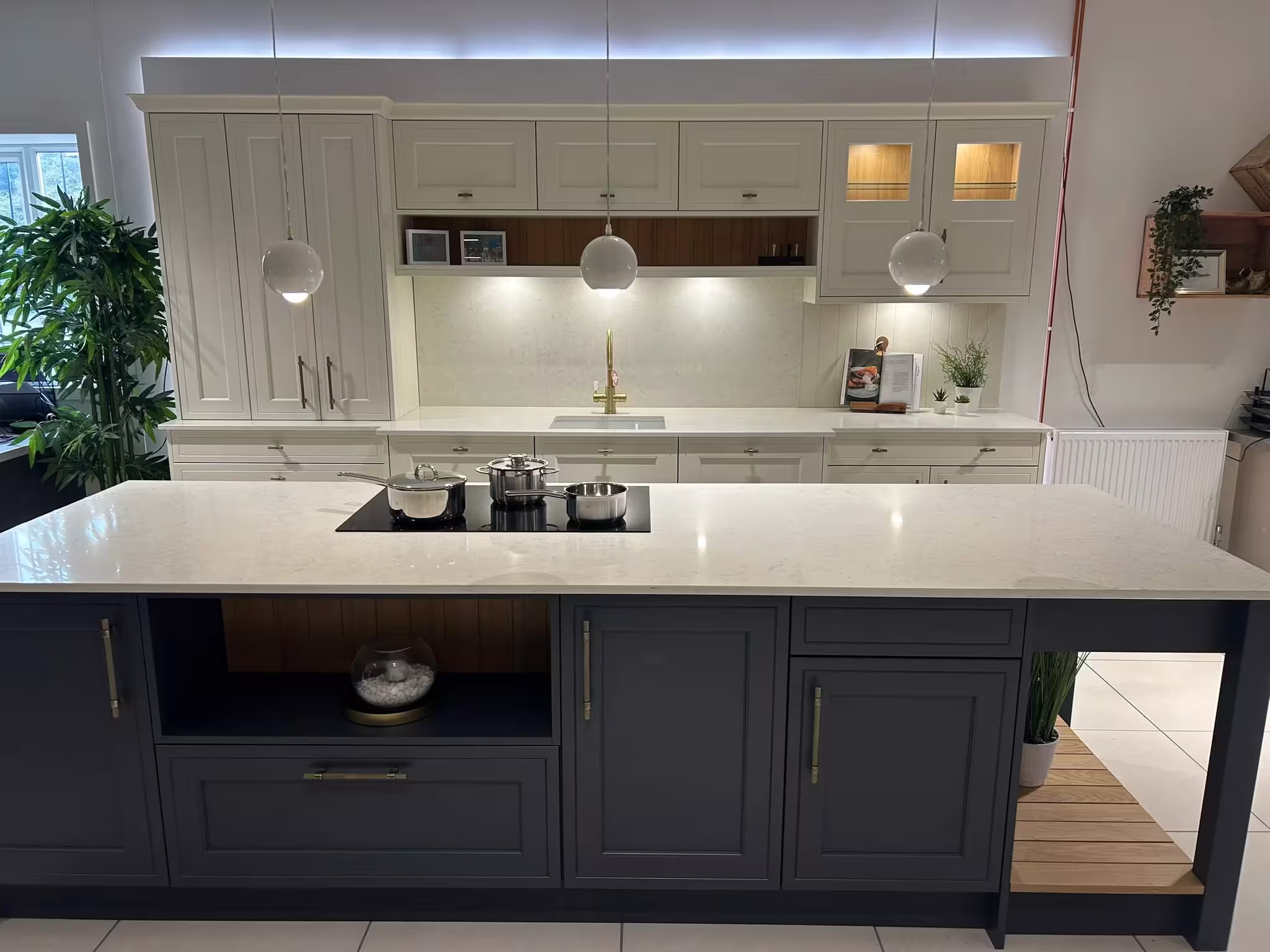 Kitchen Craft Design – Hacker Kitchen Showroom in Derbyshire